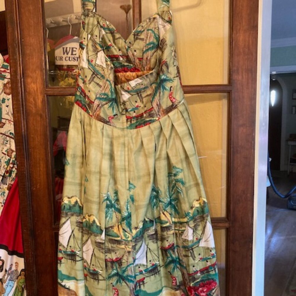 Retrospec'd Halter Dress (Sophia?) - EUC